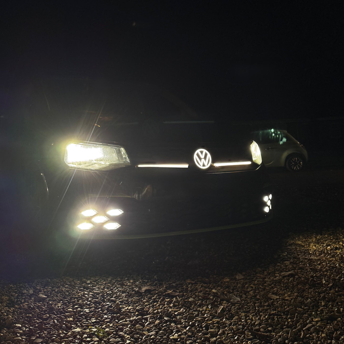 VW Light Up Emblem for Mk4 Caddy